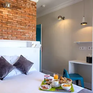 De Montparnasse Hotel