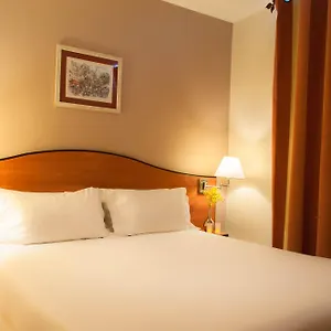 Hotel Eden Montmartre, París
